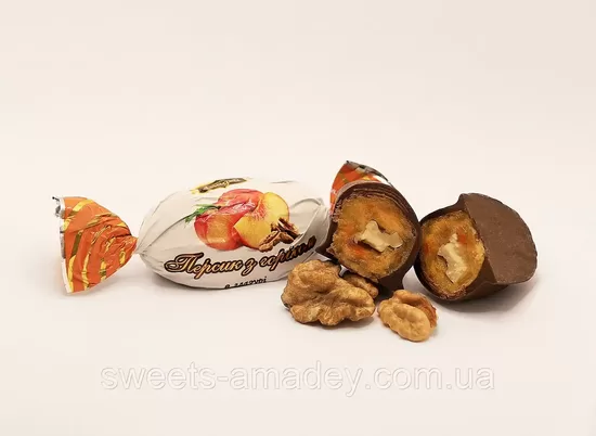Persiks ar valriekstiem konfektes glazūrā, Amadei, 1 kg