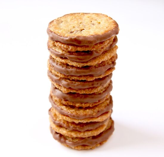 Auzu cepumi ar šokolādi 525 gr.