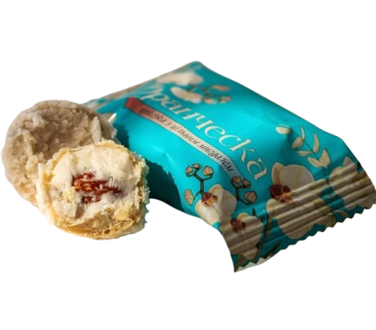 "Francesca" vafeļu sfēras ar veselām mandelēm 0,5 kg.