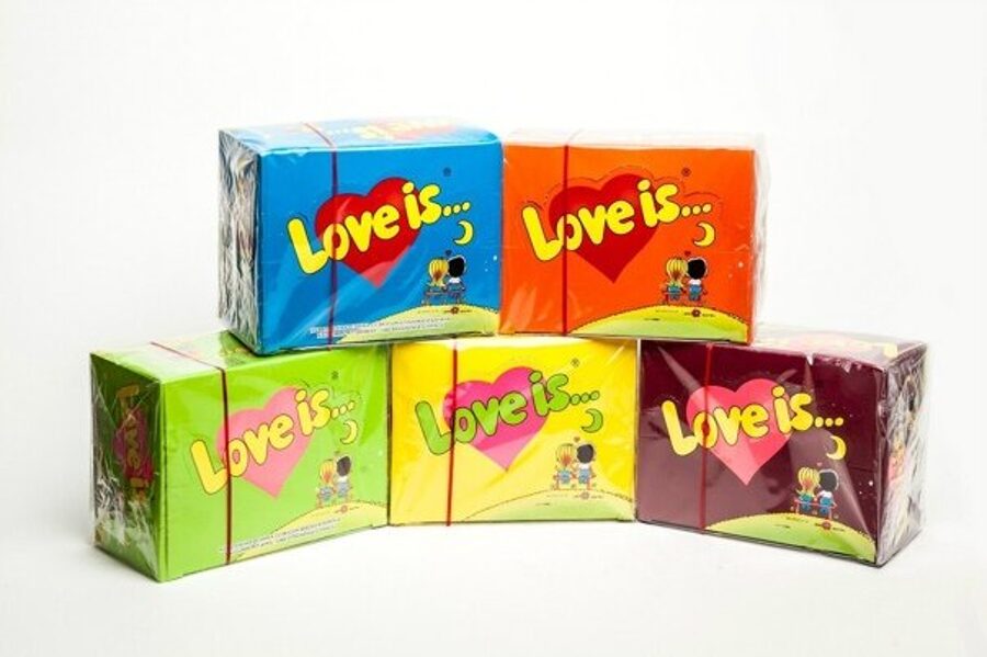 Жвачки "Love Is" комплект (5 видов) 500 шт х 4.2 гр