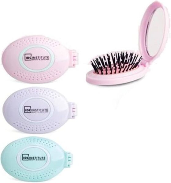 Folding combs with mirrors